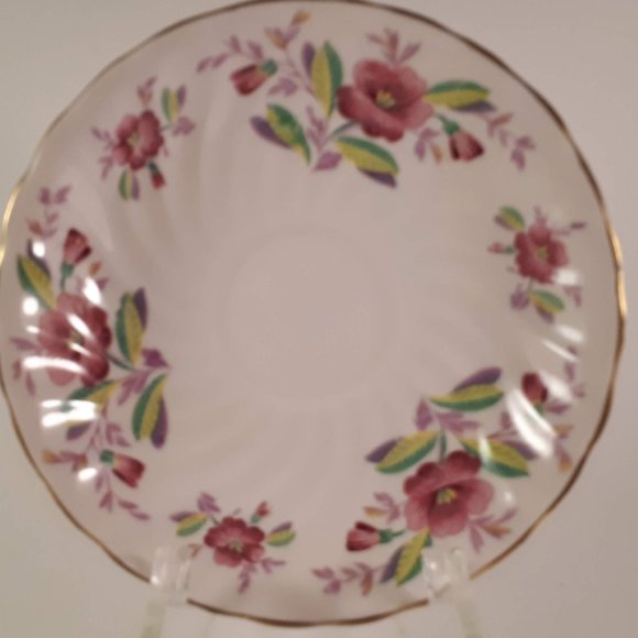 Beautiful Vintage Tuscan pink shaded floral bone china teacup and saucer 4223H - Picture 8 of 10